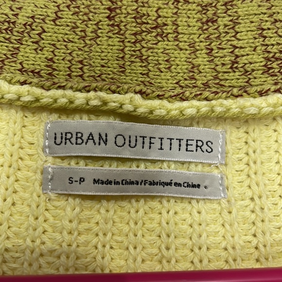 colorful cropped cardigan - Picture 3 of 6